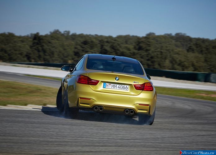 2015 BMW M4 Coupe - фотография 69 из 110 2015 BMW M4 Coupe - фотография 69 из 110