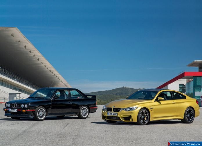 2015 BMW M4 Coupe - фотография 72 из 110