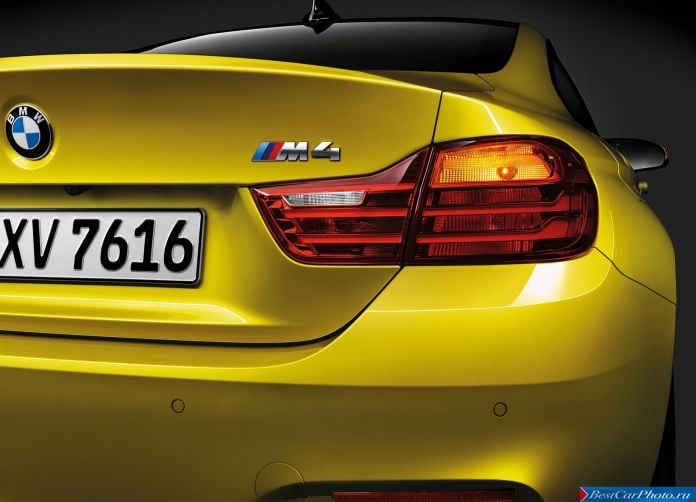 2015 BMW M4 Coupe - фотография 106 из 110