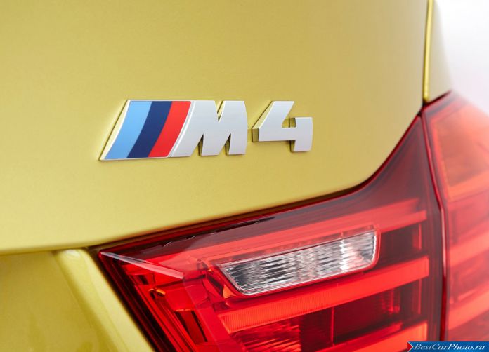 2015 BMW M4 Coupe - фотография 107 из 110