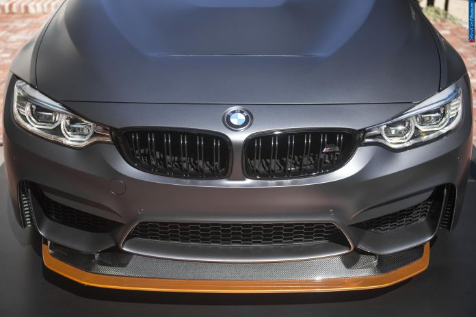 2015 BMW M4 GTS Concept - фотография 13 из 15
