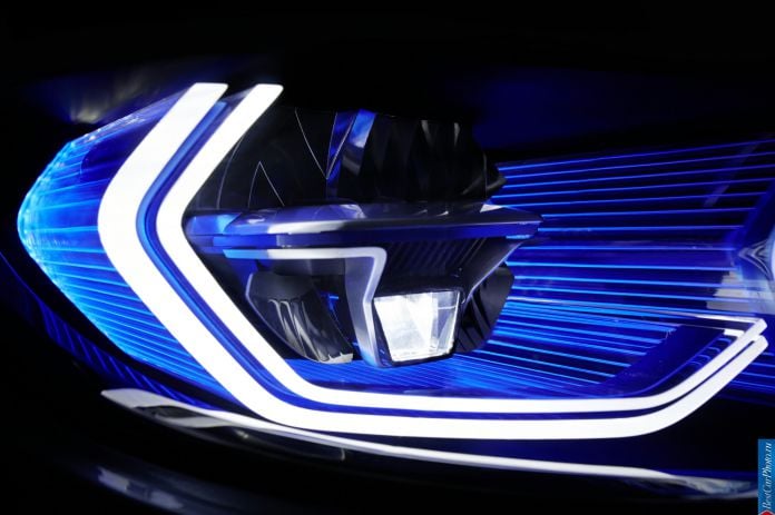 2015 BMW M4 Iconic Lights Concept - фотография 20 из 26