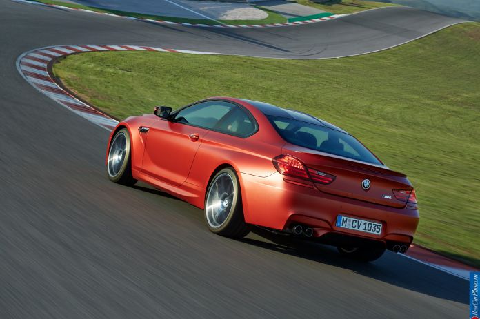 2015 BMW M6 Coupe - фотография 11 из 31