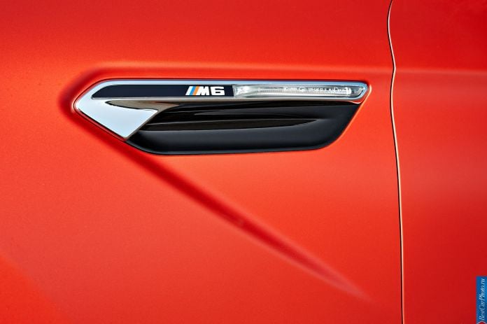2015 BMW M6 Coupe - фотография 29 из 31 2015 BMW M6 Coupe - фотография 29 из 31