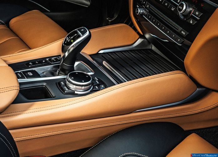 2015 BMW X6 - фотография 61 из 89 2015 BMW X6 - фотография 61 из 89