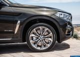 bmw_2015_x6_082.jpg