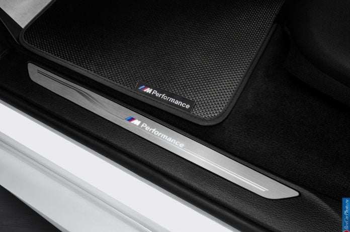 2015 BMW X6 M Performance - фотография 12 из 19 2015 BMW X6 M Performance - фотография 12 из 19