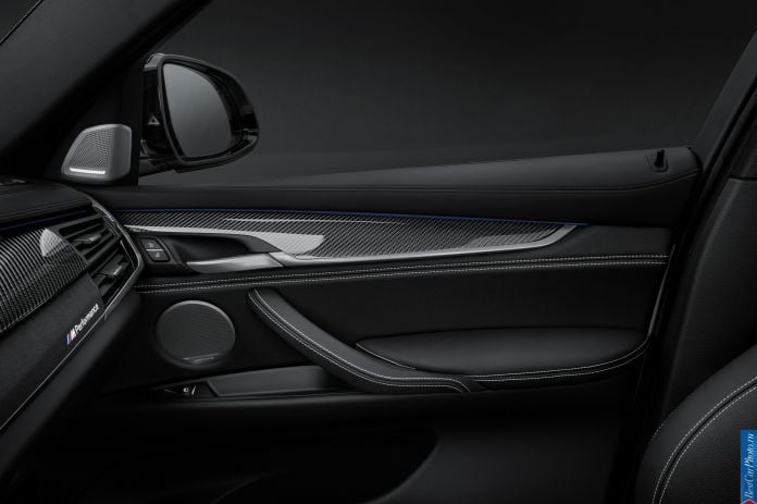 2015 BMW X6 M Performance - фотография 16 из 19