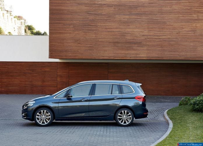 2016 BMW 2-Series Gran Tourer - фотография 64 из 199 2016 BMW 2-Series Gran Tourer - фотография 64 из 199