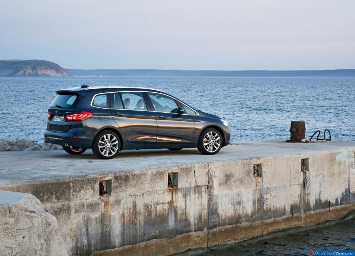 2016 BMW 2-Series Gran Tourer - фотография 87 из 199