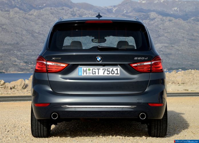 2016 BMW 2-Series Gran Tourer - фотография 137 из 199 2016 BMW 2-Series Gran Tourer - фотография 137 из 199