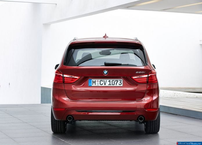 2016 BMW 2-Series Gran Tourer - фотография 140 из 199 2016 BMW 2-Series Gran Tourer - фотография 140 из 199