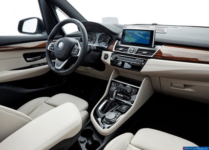 2016 BMW 2-Series Gran Tourer - фотография 146 из 199 2016 BMW 2-Series Gran Tourer - фотография 146 из 199