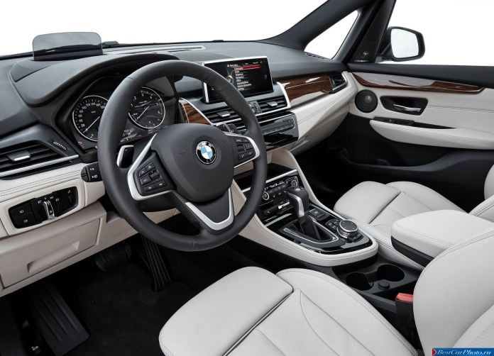 2016 BMW 2-Series Gran Tourer - фотография 154 из 199 2016 BMW 2-Series Gran Tourer - фотография 154 из 199