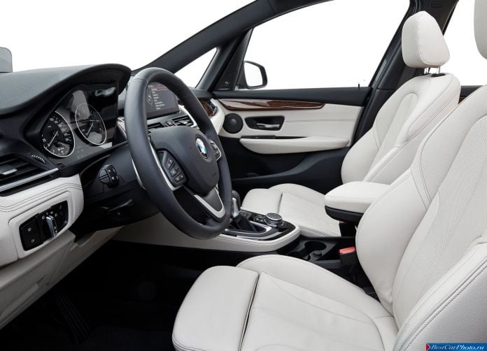 2016 BMW 2-Series Gran Tourer - фотография 155 из 199 2016 BMW 2-Series Gran Tourer - фотография 155 из 199