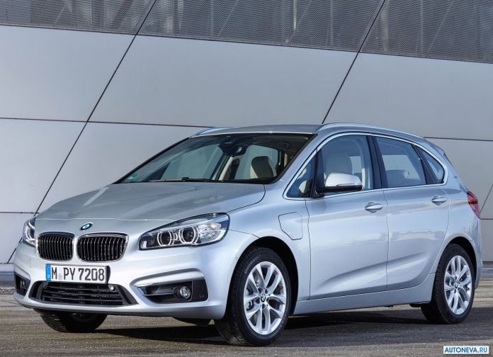 2016 BMW 225xe Active Tourer - фотография 2 из 118 2016 BMW 225xe Active Tourer - фотография 2 из 118