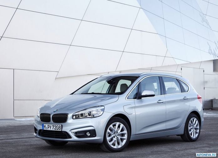 2016 BMW 225xe Active Tourer - фотография 3 из 118 2016 BMW 225xe Active Tourer - фотография 3 из 118