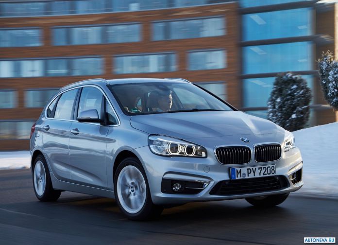 2016 BMW 225xe Active Tourer - фотография 11 из 118 2016 BMW 225xe Active Tourer - фотография 11 из 118