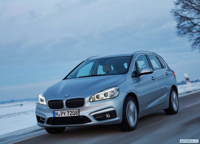 2016 BMW 225xe Active Tourer - фотография 12 из 118 2016 BMW 225xe Active Tourer - фотография 12 из 118