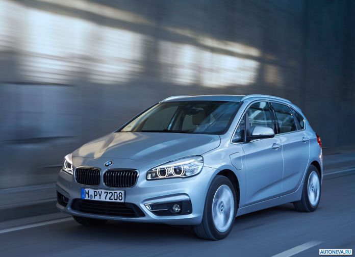 2016 BMW 225xe Active Tourer - фотография 13 из 118 2016 BMW 225xe Active Tourer - фотография 13 из 118