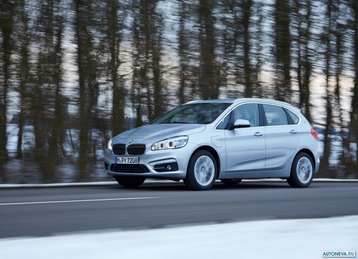 2016 BMW 225xe Active Tourer - фотография 22 из 118 2016 BMW 225xe Active Tourer - фотография 22 из 118