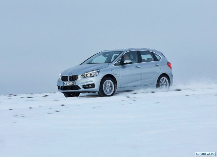 2016 BMW 225xe Active Tourer - фотография 27 из 118