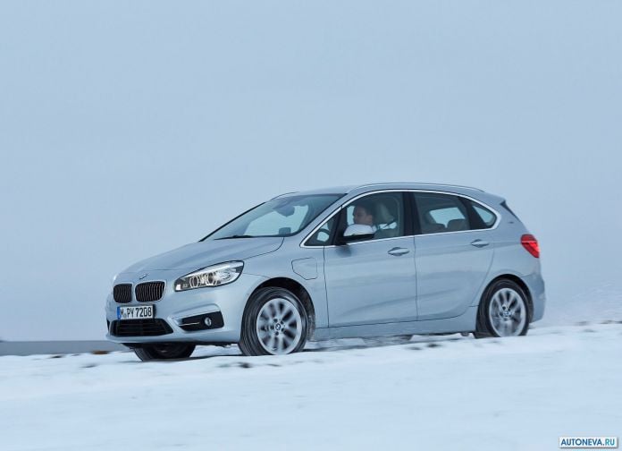2016 BMW 225xe Active Tourer - фотография 28 из 118 2016 BMW 225xe Active Tourer - фотография 28 из 118