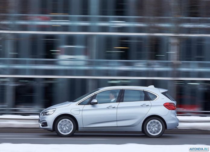 2016 BMW 225xe Active Tourer - фотография 37 из 118 2016 BMW 225xe Active Tourer - фотография 37 из 118