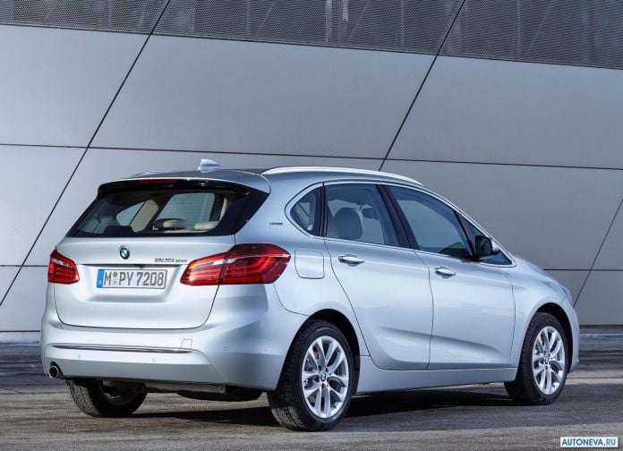 2016 BMW 225xe Active Tourer - фотография 41 из 118 2016 BMW 225xe Active Tourer - фотография 41 из 118