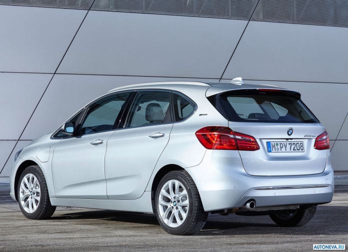 2016 BMW 225xe Active Tourer - фотография 42 из 118 2016 BMW 225xe Active Tourer - фотография 42 из 118