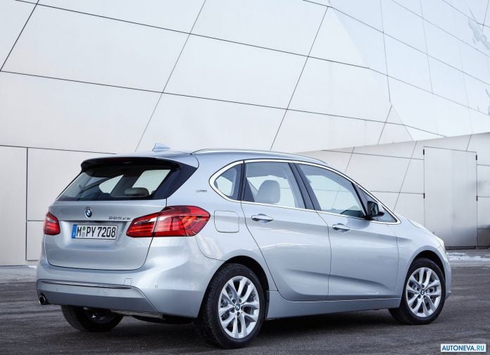 2016 BMW 225xe Active Tourer - фотография 43 из 118 2016 BMW 225xe Active Tourer - фотография 43 из 118
