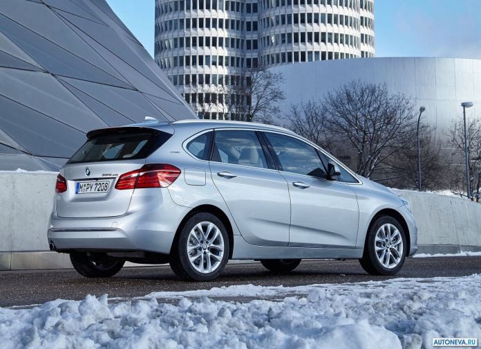 2016 BMW 225xe Active Tourer - фотография 45 из 118 2016 BMW 225xe Active Tourer - фотография 45 из 118