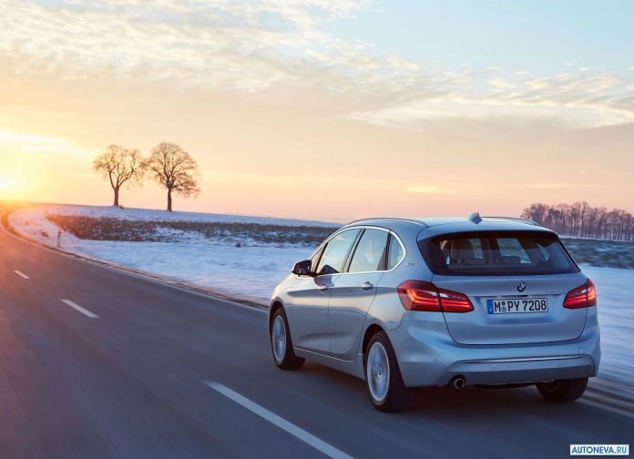 2016 BMW 225xe Active Tourer - фотография 52 из 118 2016 BMW 225xe Active Tourer - фотография 52 из 118