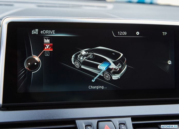 2016 BMW 225xe Active Tourer - фотография 95 из 118