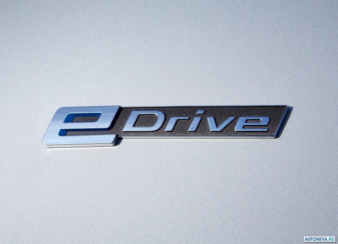 2016 BMW 225xe Active Tourer - фотография 103 из 118