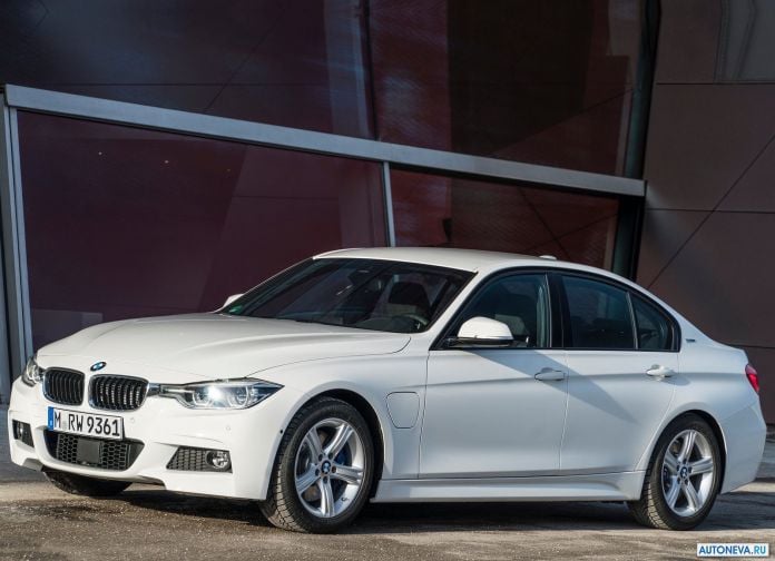 2016 BMW 330e - фотография 3 из 89 2016 BMW 330e - фотография 3 из 89