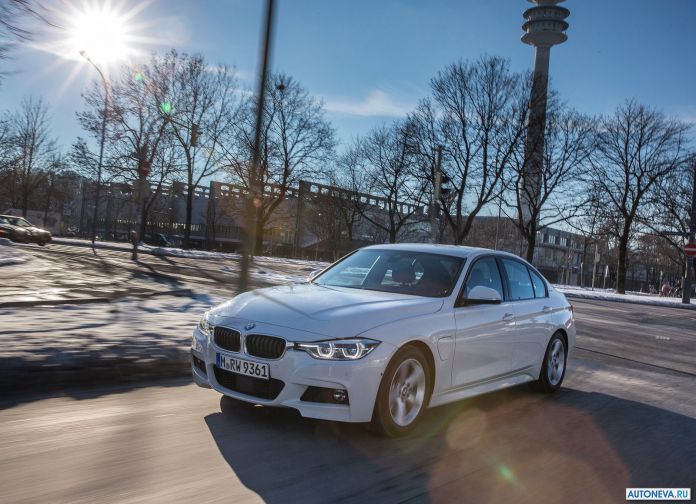 2016 BMW 330e - фотография 7 из 89 2016 BMW 330e - фотография 7 из 89