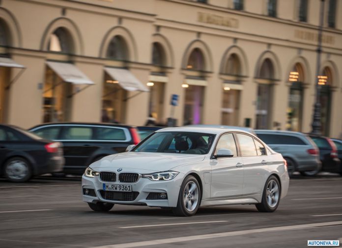 2016 BMW 330e - фотография 11 из 89 2016 BMW 330e - фотография 11 из 89