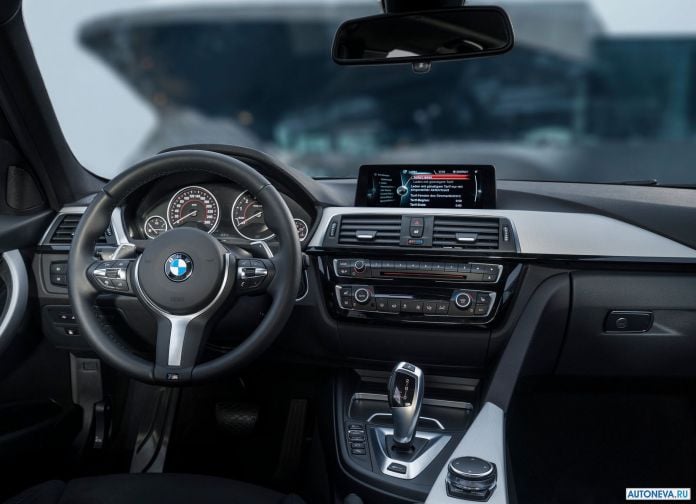 2016 BMW 330e - фотография 55 из 89