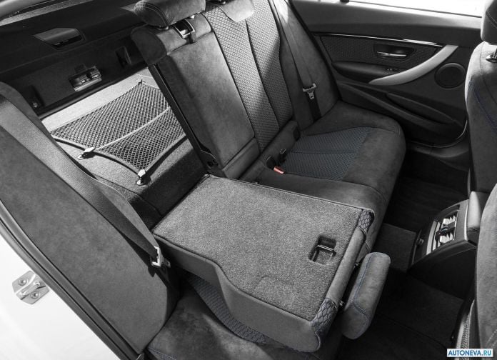 2016 BMW 330e - фотография 58 из 89 2016 BMW 330e - фотография 58 из 89