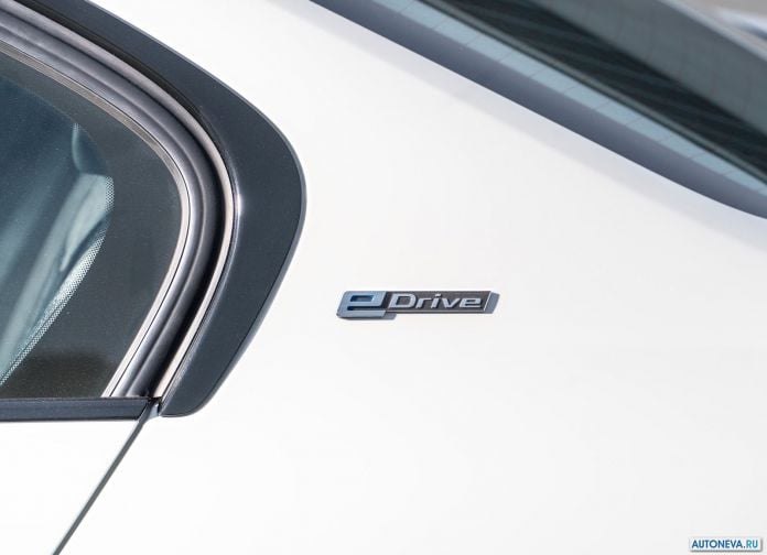 2016 BMW 330e - фотография 80 из 89 2016 BMW 330e - фотография 80 из 89