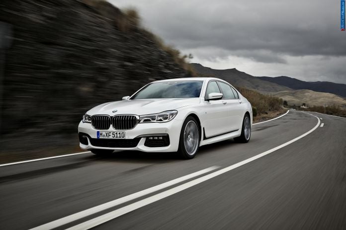 2016 BMW 7-Series - фотография 1 из 116 2016 BMW 7-Series - фотография 1 из 116