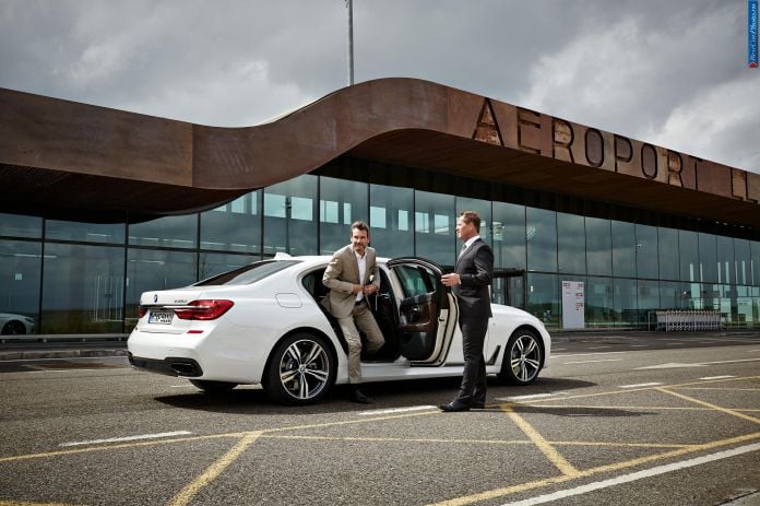 2016 BMW 7-Series - фотография 4 из 116 2016 BMW 7-Series - фотография 4 из 116