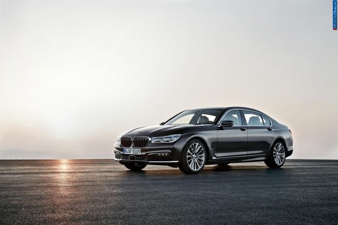2016 BMW 7-Series - фотография 24 из 116 2016 BMW 7-Series - фотография 24 из 116