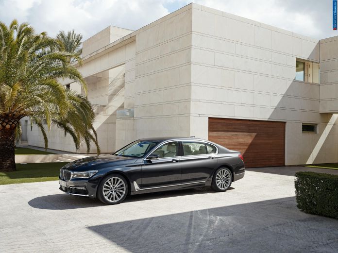 2016 BMW 7-Series - фотография 26 из 116 2016 BMW 7-Series - фотография 26 из 116