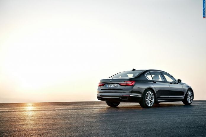 2016 BMW 7-Series - фотография 27 из 116 2016 BMW 7-Series - фотография 27 из 116