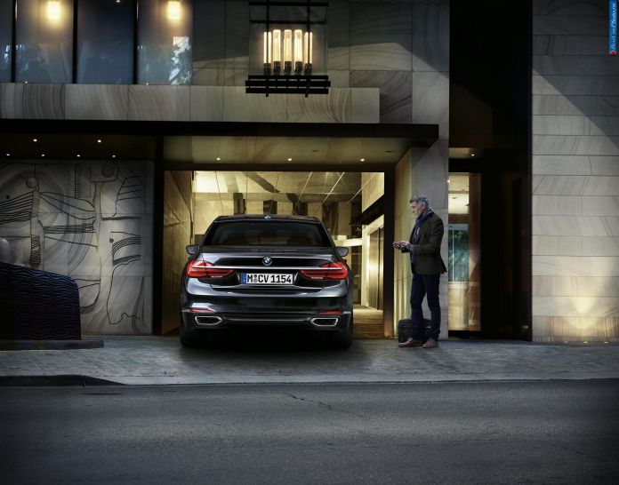 2016 BMW 7-Series - фотография 34 из 116 2016 BMW 7-Series - фотография 34 из 116