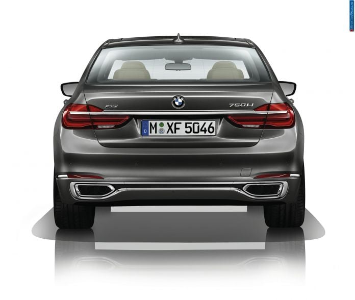 2016 BMW 7-Series - фотография 42 из 116 2016 BMW 7-Series - фотография 42 из 116