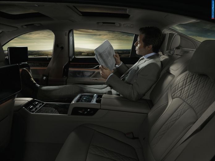 2016 BMW 7-Series - фотография 78 из 116 2016 BMW 7-Series - фотография 78 из 116
