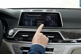 bmw_2016_7-series_096.jpg